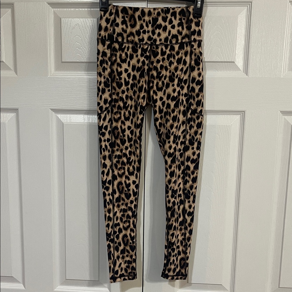 Victoria's Secret Leopard Print Leggings